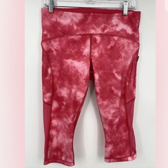 Lululemon Size 8 Sun Runner Crop Mesh Hot Pink - Picture 1 of 5